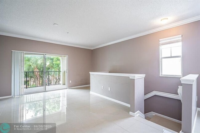 Building Photo - 5840 W Sample Rd