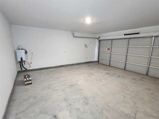 Building Photo - 929 Capracotta Dr
