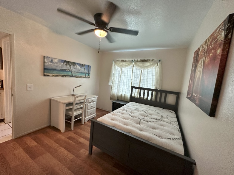 Primary Photo - 1511 Seabrook Ln