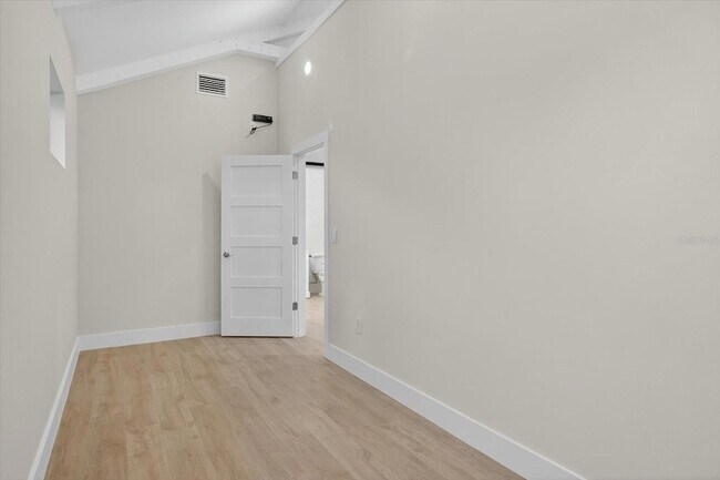 Building Photo - 207 Athens St