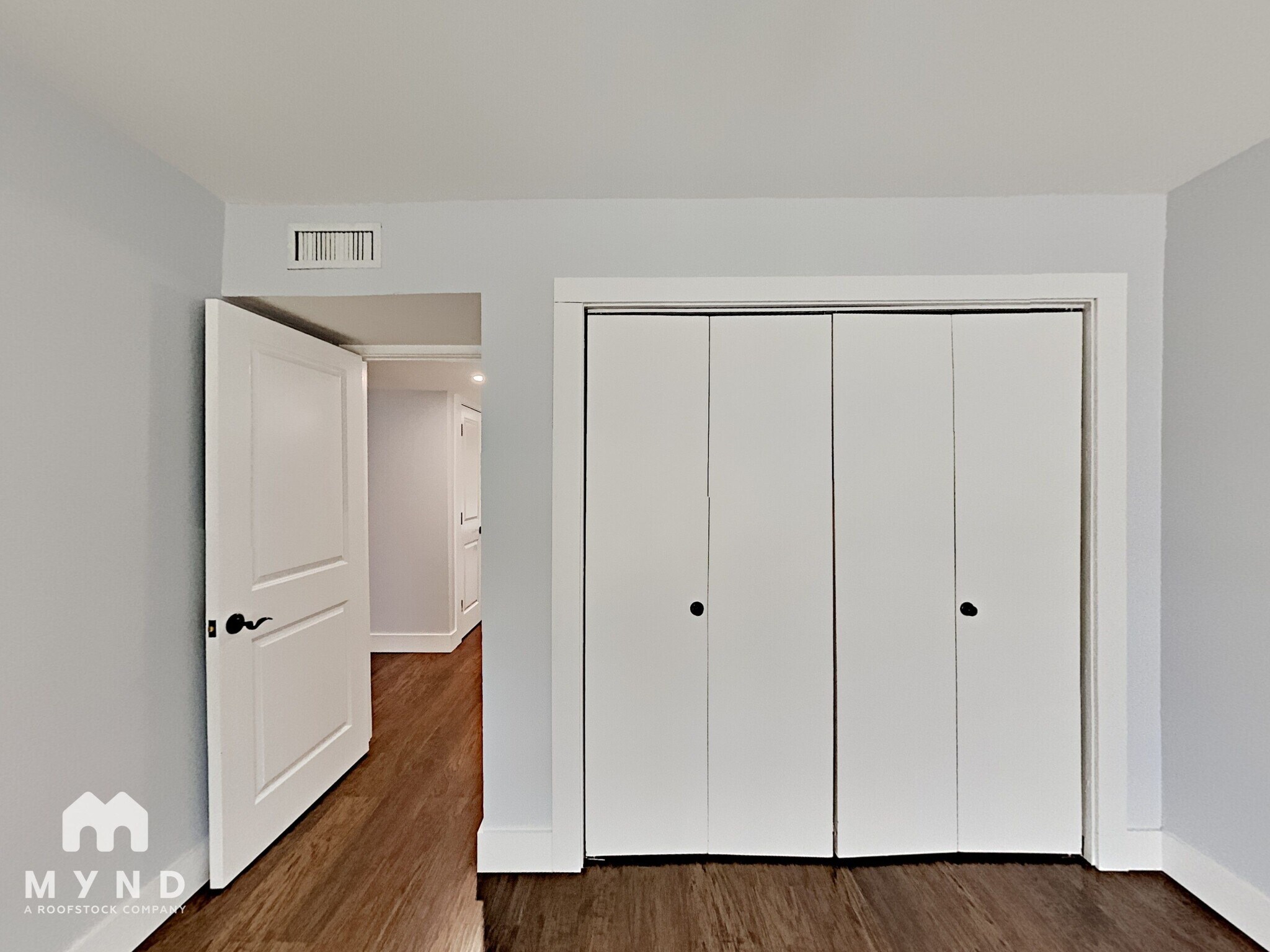 Building Photo - 318 Arborview Dr