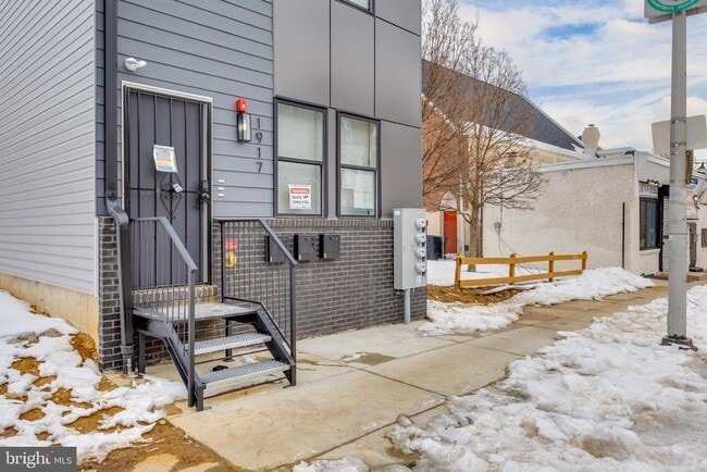 Building Photo - 1917 W Susquehanna Ave