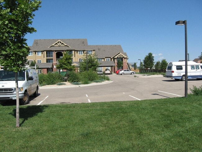 Building Photo - Beautiful 2-bed 2-bath condo!