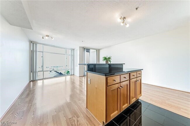 Building Photo - 2222 Detroit Ave