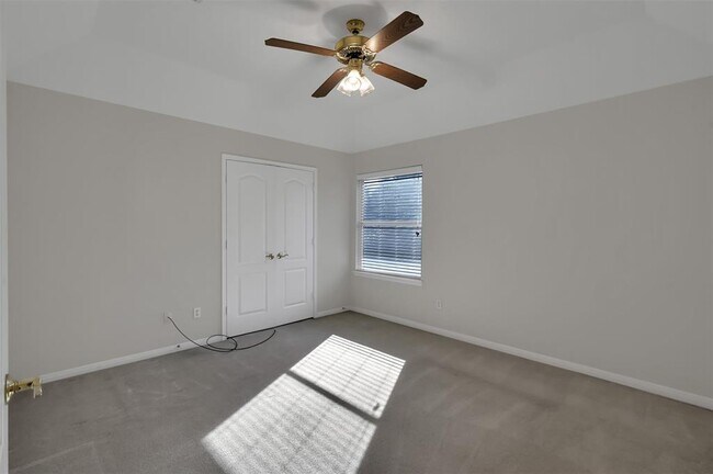 Building Photo - 11727 Briar Canyon Ct