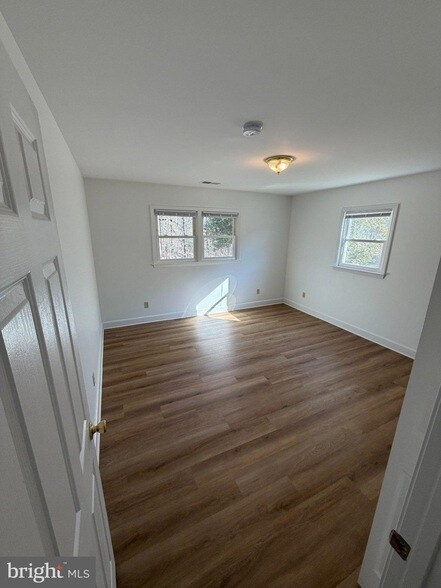 Building Photo - 15326 Tidewater Trail