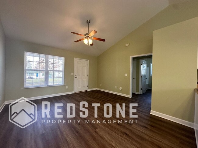 Building Photo - 2224 May Dr