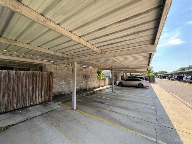 Building Photo - 6700 N 8th St