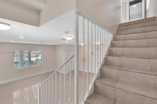 Building Photo - 1315 NW 2nd St