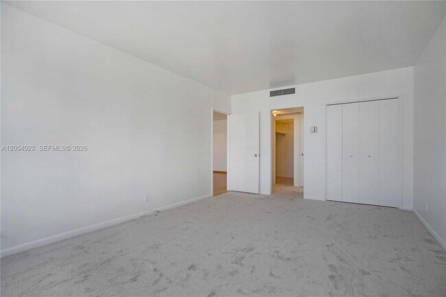 Building Photo - 5700 Collins Ave