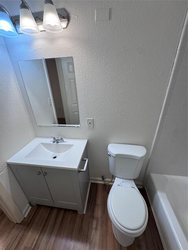 Building Photo - 8207 Sam Rayburn Dr