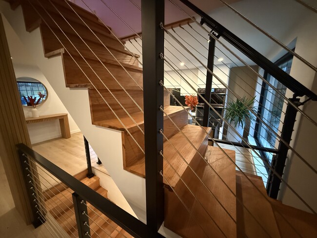 Building Photo - 204 Datura Dr