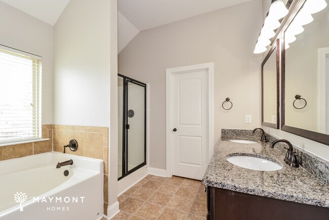 Building Photo - 507 Sagauro Ct