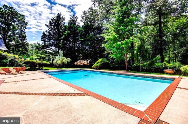 Building Photo - 11501 Skipwith Ln