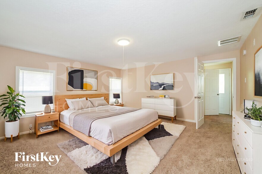 Building Photo - 10070 Harris Ave