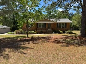 Building Photo - 317 Golden Jubilee Rd