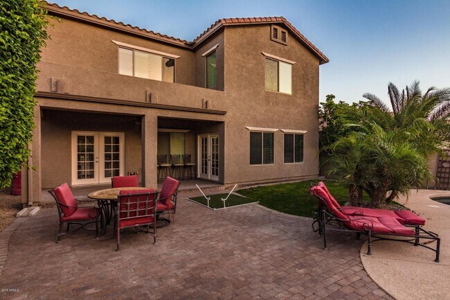 Building Photo - Gorgeous 5 Bedroom 3.5 Bath Stetson Valley...