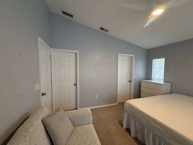 Building Photo - 8389 Wingate Dr