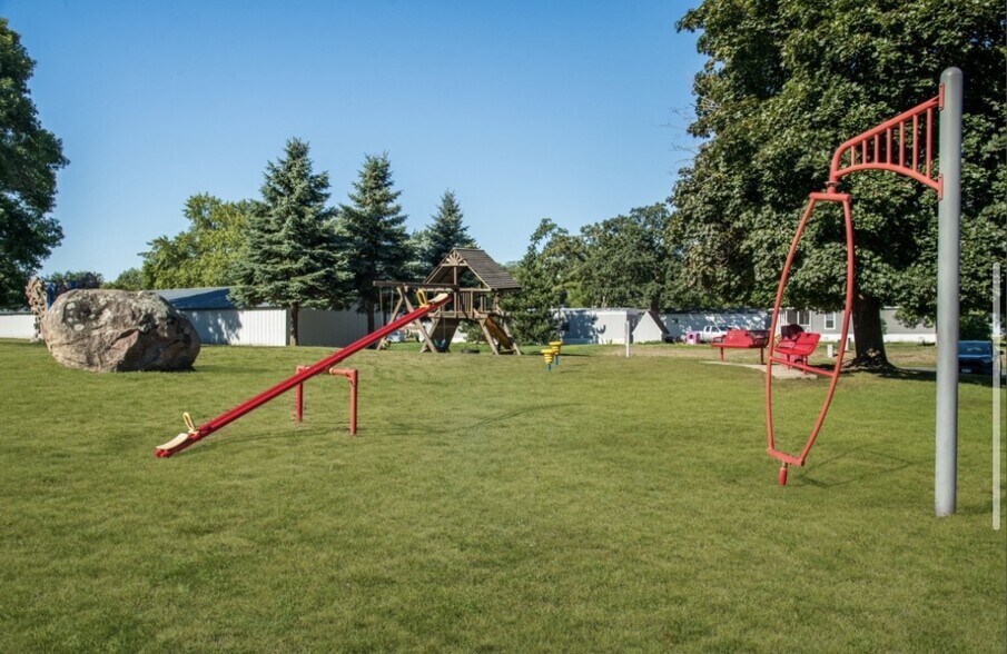 Building Photo - 103 Joymar Cir