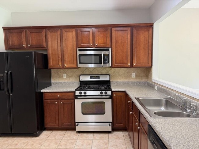 Building Photo - 13230 Marrywood Dr