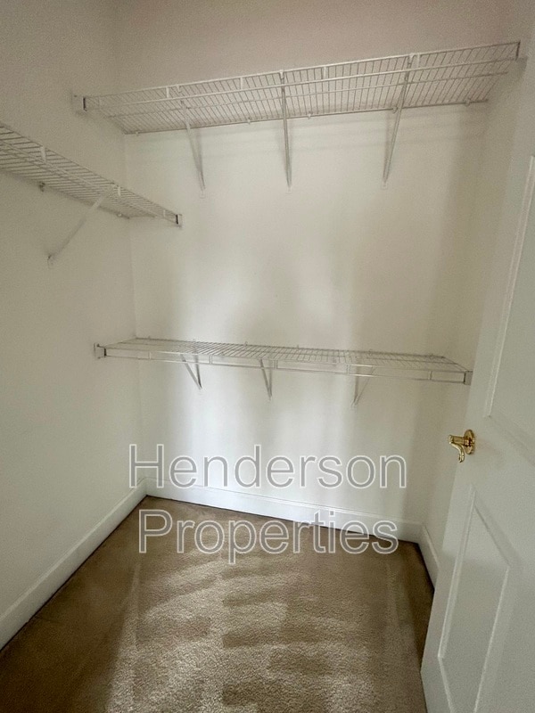 Building Photo - 9179 Meadow Vista Rd