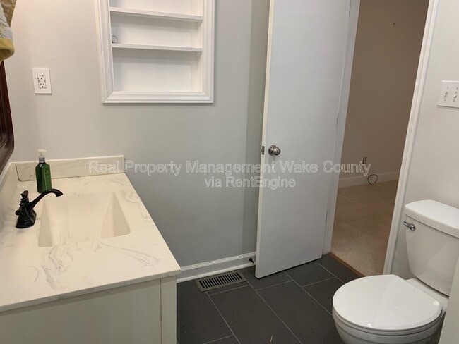 Building Photo - 3605 Cranston Rd