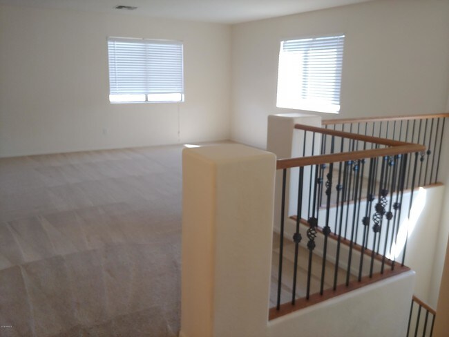 Building Photo - 4813 N 112th Glen