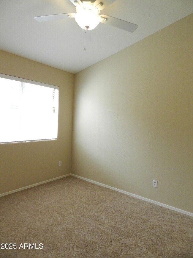 Building Photo - 13191 W Alvarado Cir