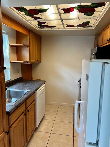 Building Photo - 1525 SE 25th St