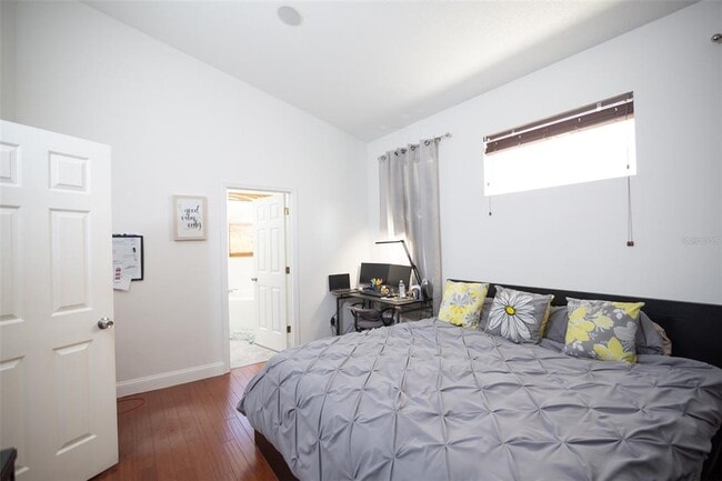 Building Photo - 4737 Chalfont Dr