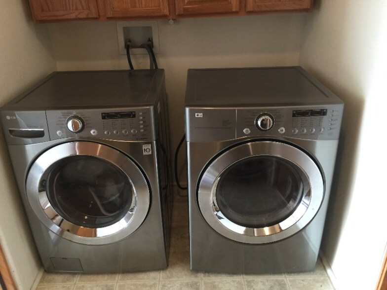 Building Photo - 8309 Sleeping Bear Dr NW