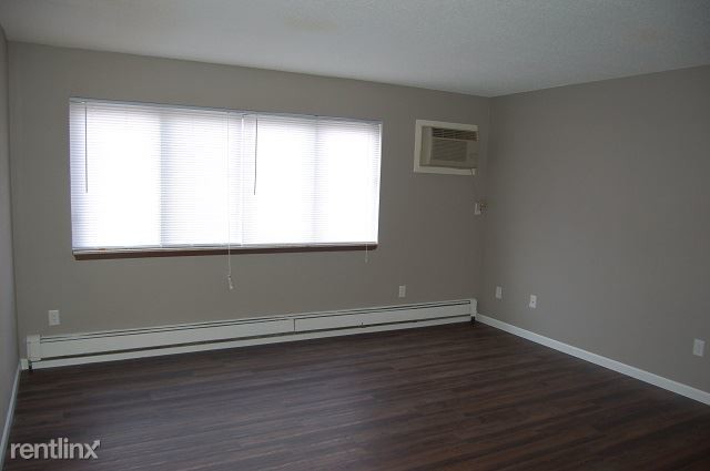 Building Photo - 3 br, 1 bath  - 961 Miller Ave