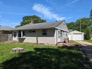 Building Photo - 4322 Doncaster Dr