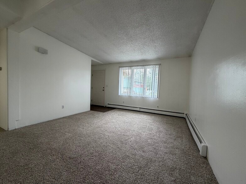 Building Photo - 3111 W 30th Ave