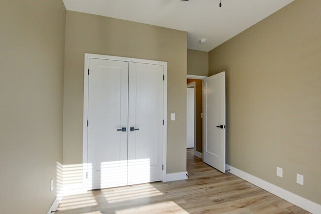 Building Photo - 102 Rosenwald St