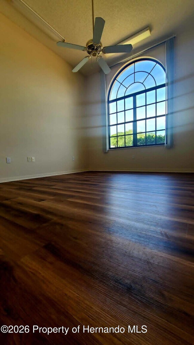 Building Photo - 11379 Deercroft Ct