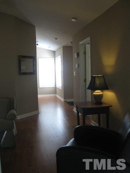 Building Photo - Room in Townhome on Sunpointe Dr