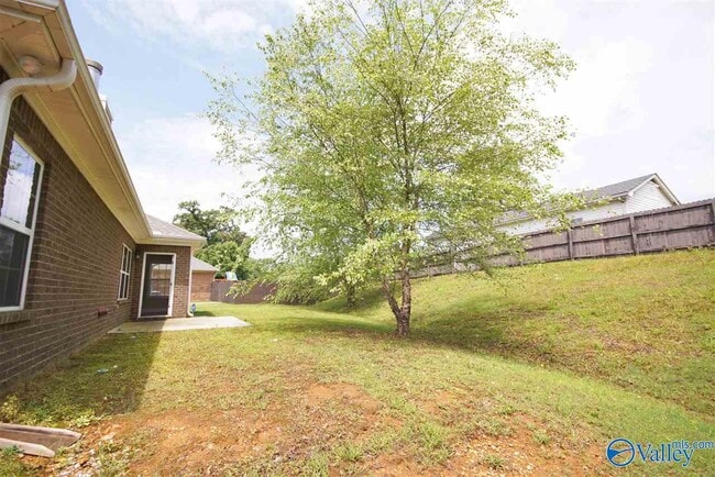Building Photo - 106 Back Creek Cir NW