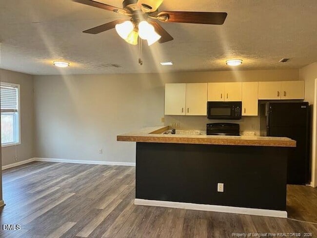 Building Photo - 2 Bedroom 2 Bath Condo