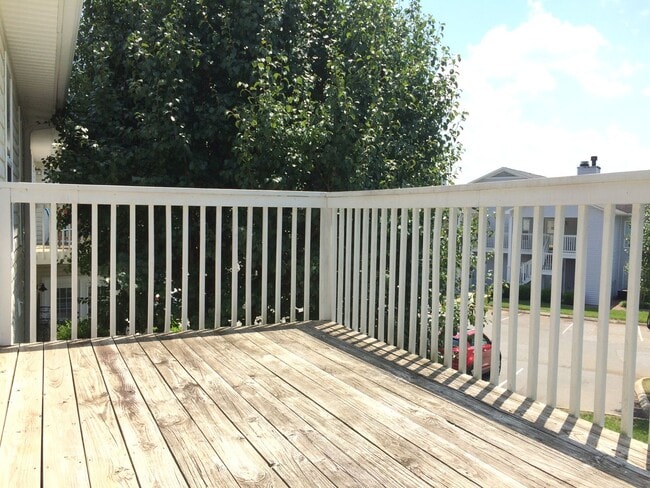 Building Photo - FOR RENT CLEMMONS!!