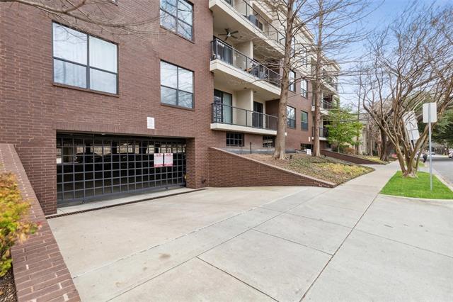 Building Photo - 4333 Gilbert Ave