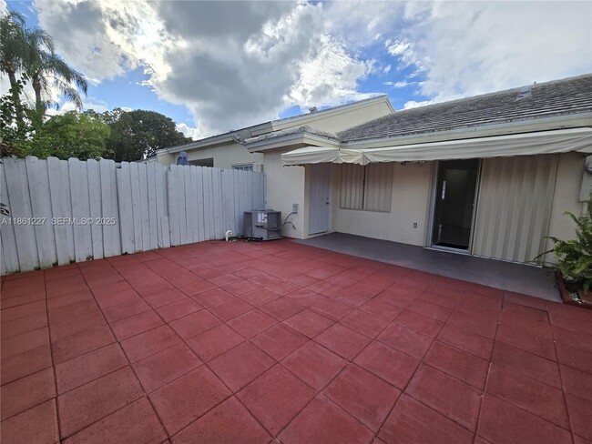 Building Photo - 14659 SW 126th Pl