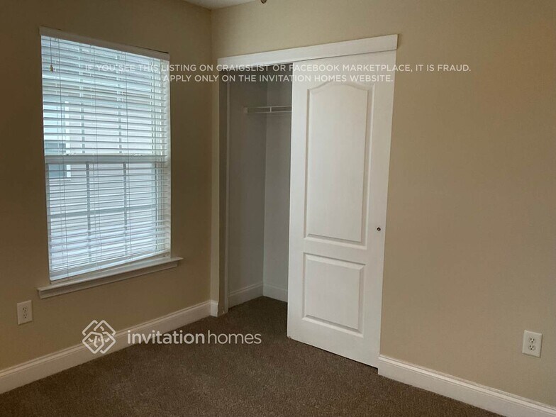 Building Photo - 303 Waterlemon Way