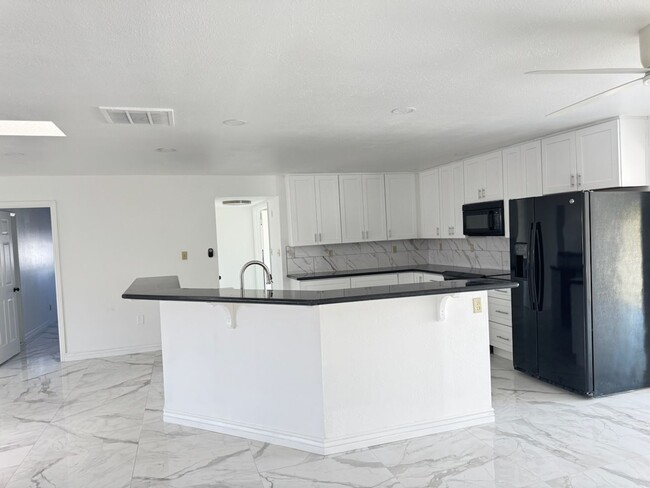 Building Photo - Dobson Ranch 4 bedroom rental