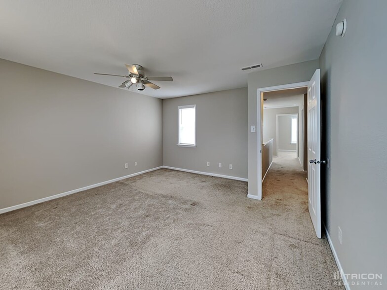 Building Photo - 1447 Pencross Ln