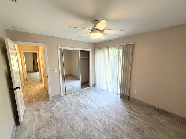 Building Photo - 64 Welling Ln