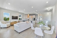 Building Photo - 99 Seaside Ave