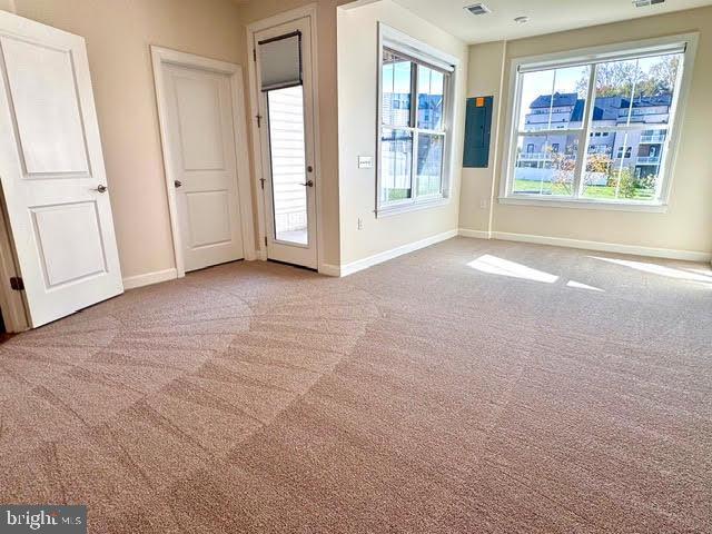 Building Photo - 3822 Rainier Dr