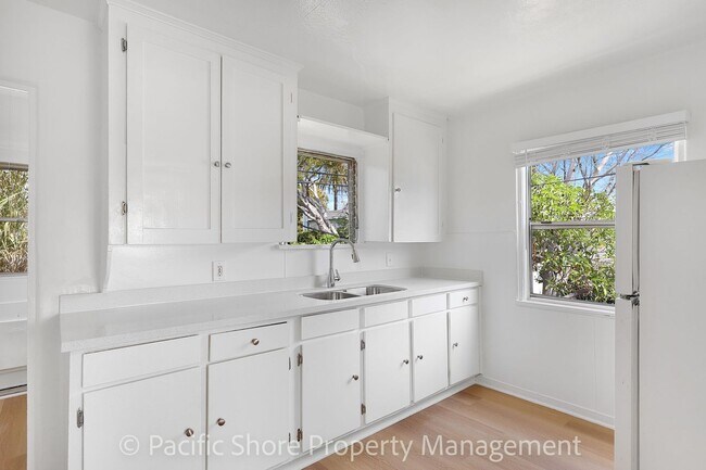 Building Photo - 10753 Tabor St