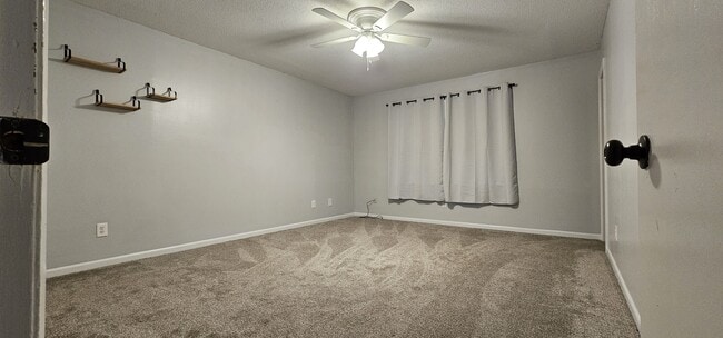 Building Photo - 605 Melbourne Dr